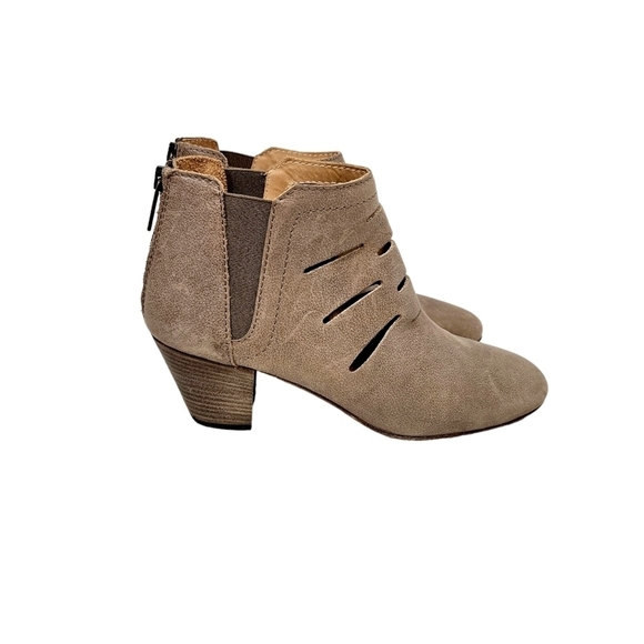 Aquatalia Frieda Sport Calf Taupe Leather Slit Ankle Booties - Picture 2 of 12
